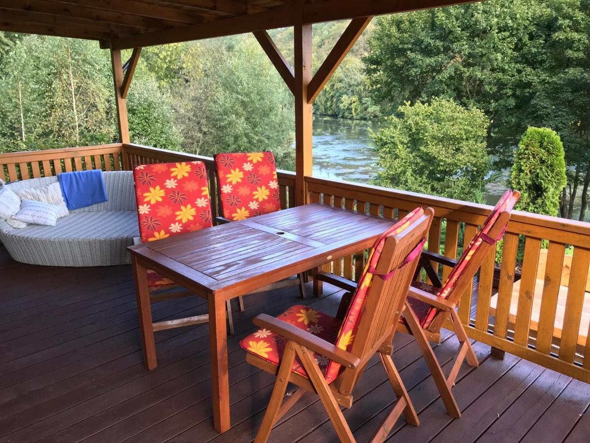 Domek Letniskowy "Domek W Zieleni" Kaszuby Lapino Bagian luar foto